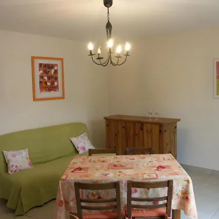 Casa vacanze Maison Calme Avec Jardin Et Parking Privés *
