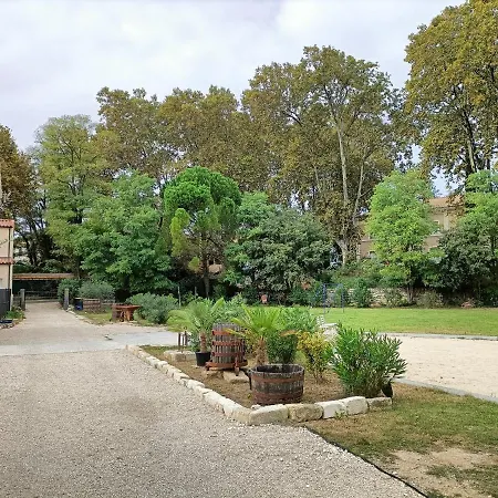 Semesterbostad Maison Calme Avec Jardin Et Parking A 15mn De La La Grande Motte Ou Le Grau Du Roi Marsillargues