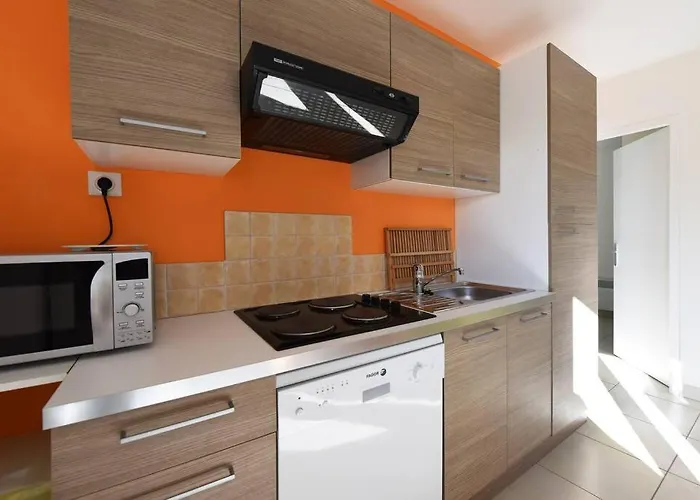 Maison Calme Avec Jardin Et Parking Prives Semesterbostad