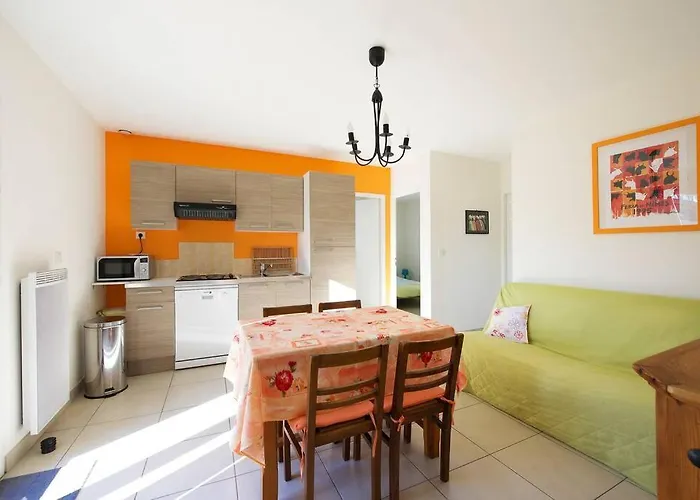 Maison Calme Avec Jardin Et Parking Prives Semesterbostad